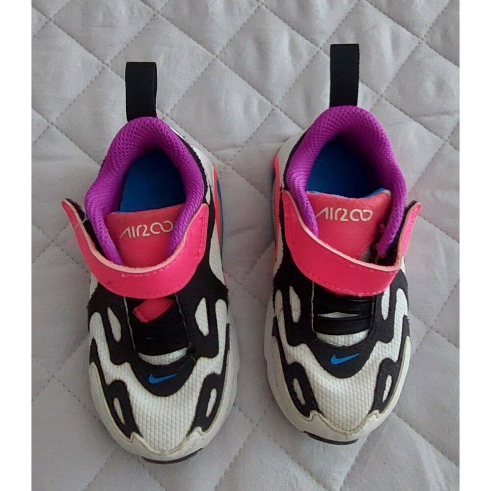 Nike Shoes Sneakers Girls Size 5C,in good Condition